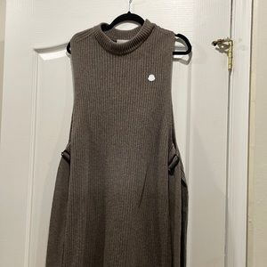 4 Moncler HYKE's beige longline dress is rib-knitted